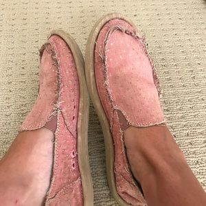Pink pokadot slip on shoes